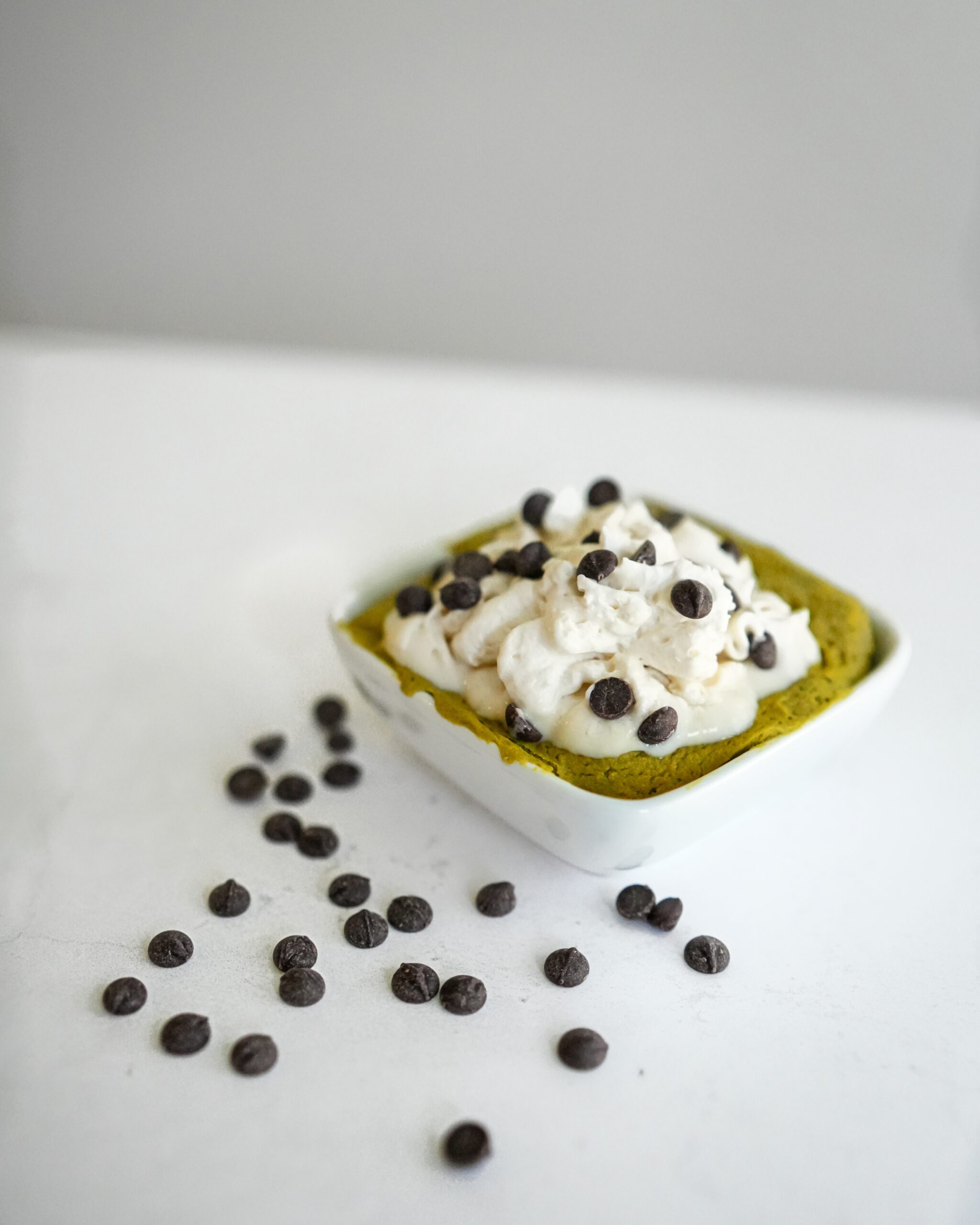 Mug Cake Under 5 Min | Delicious Matcha Chocolate Chip Mug Cake